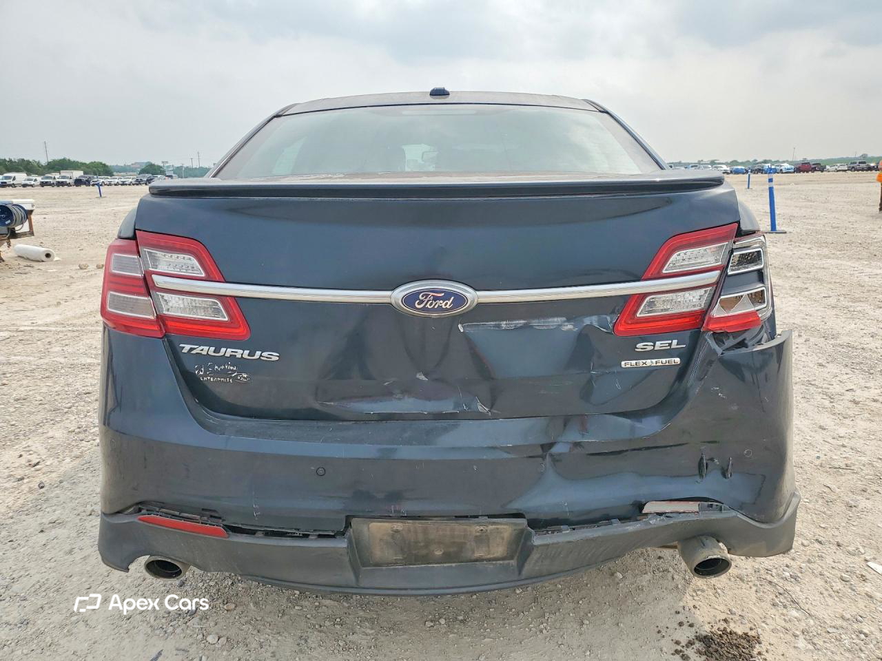 Ford Taurus 2014
