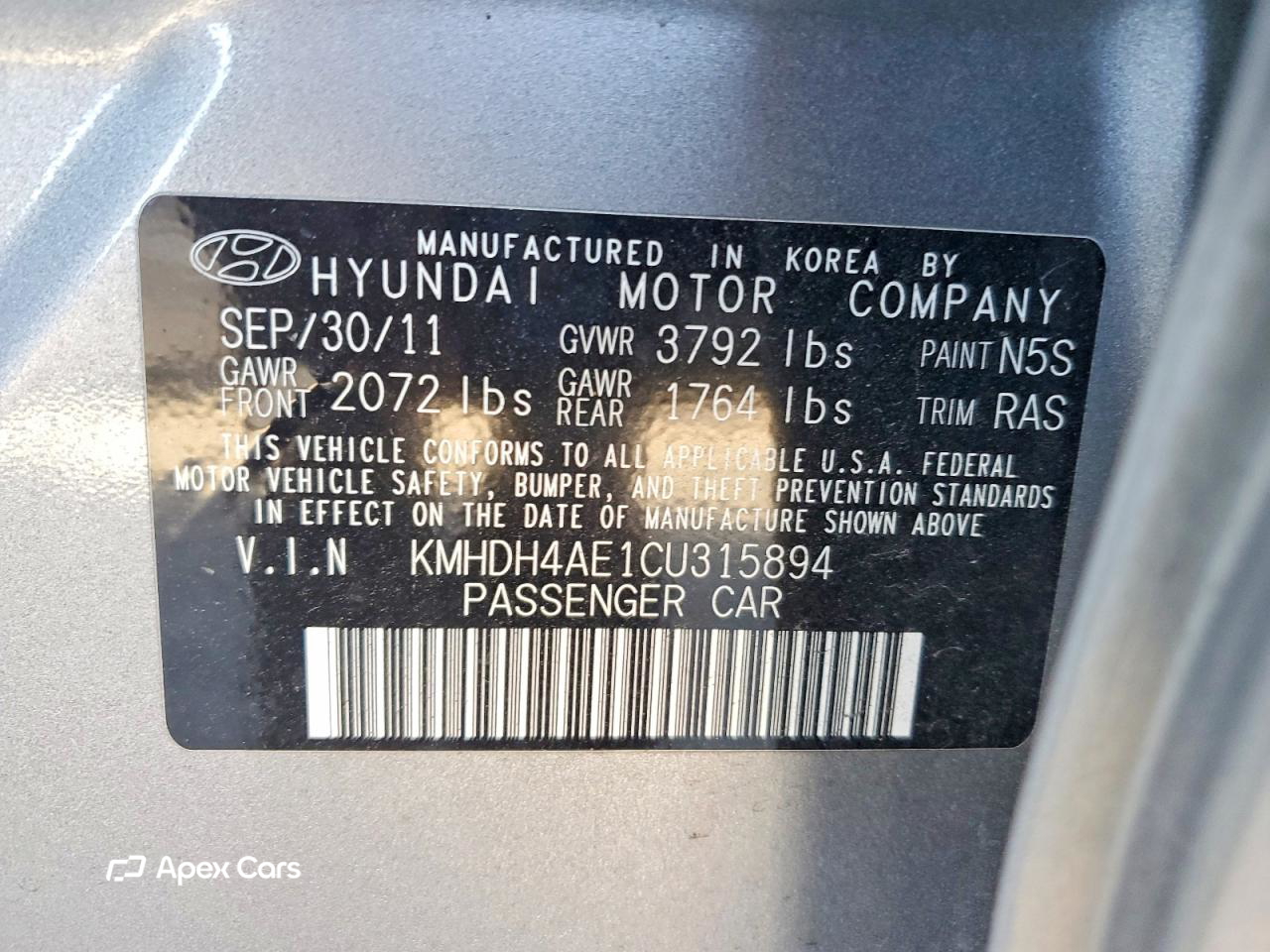 Hyundai Elantra 2012