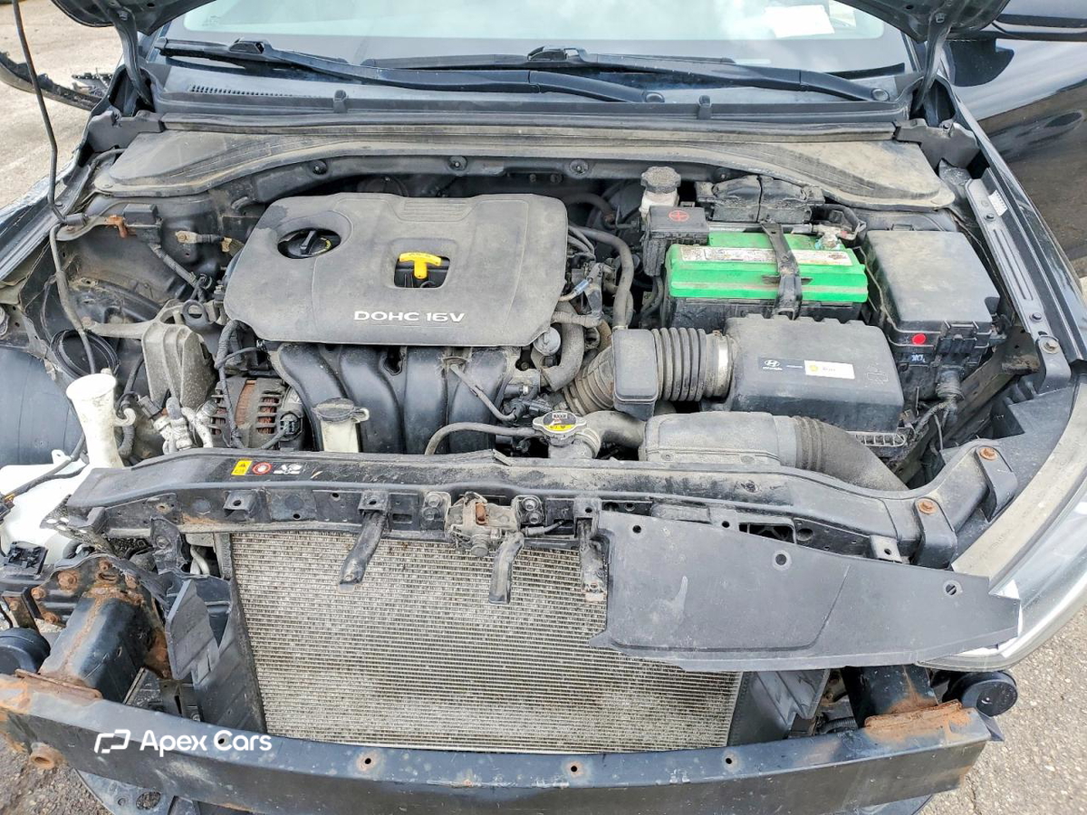 Hyundai Elantra 2017