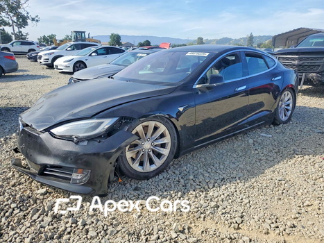 Tesla Model S 2018 - Image 1 of 13