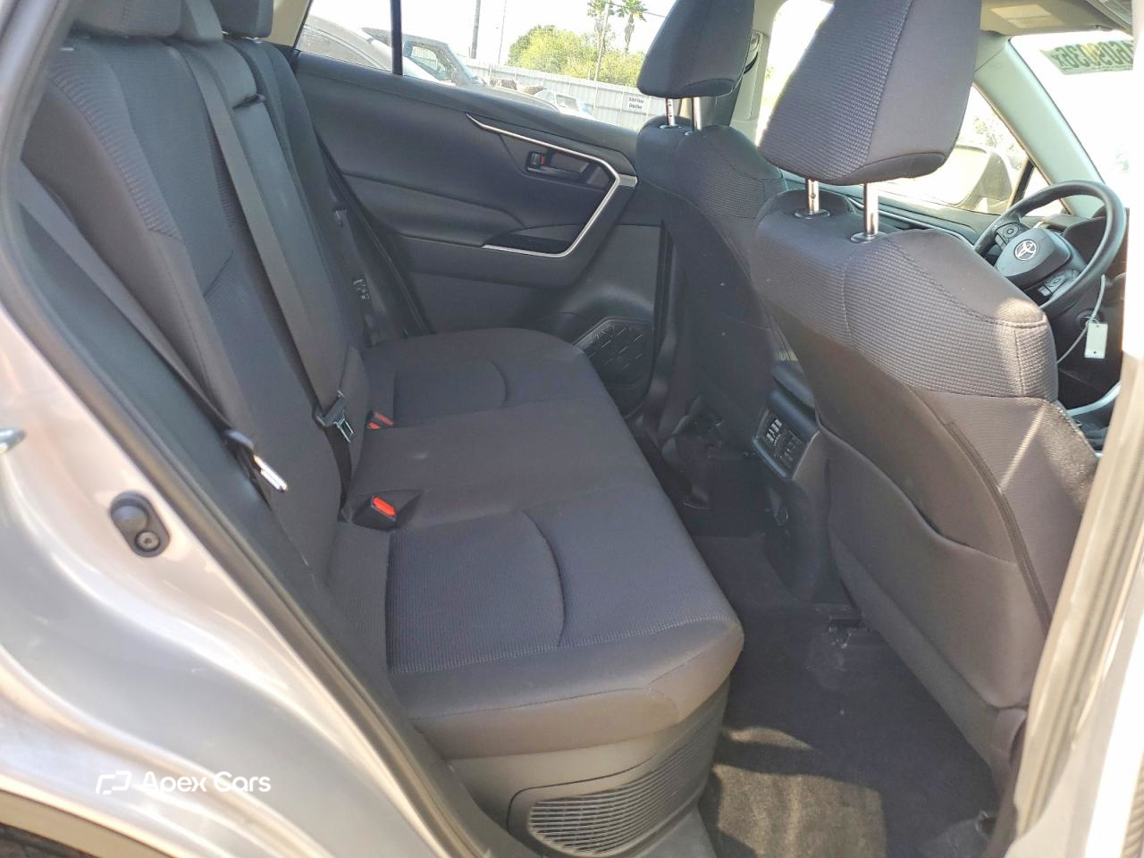 Toyota RAV 4 2025