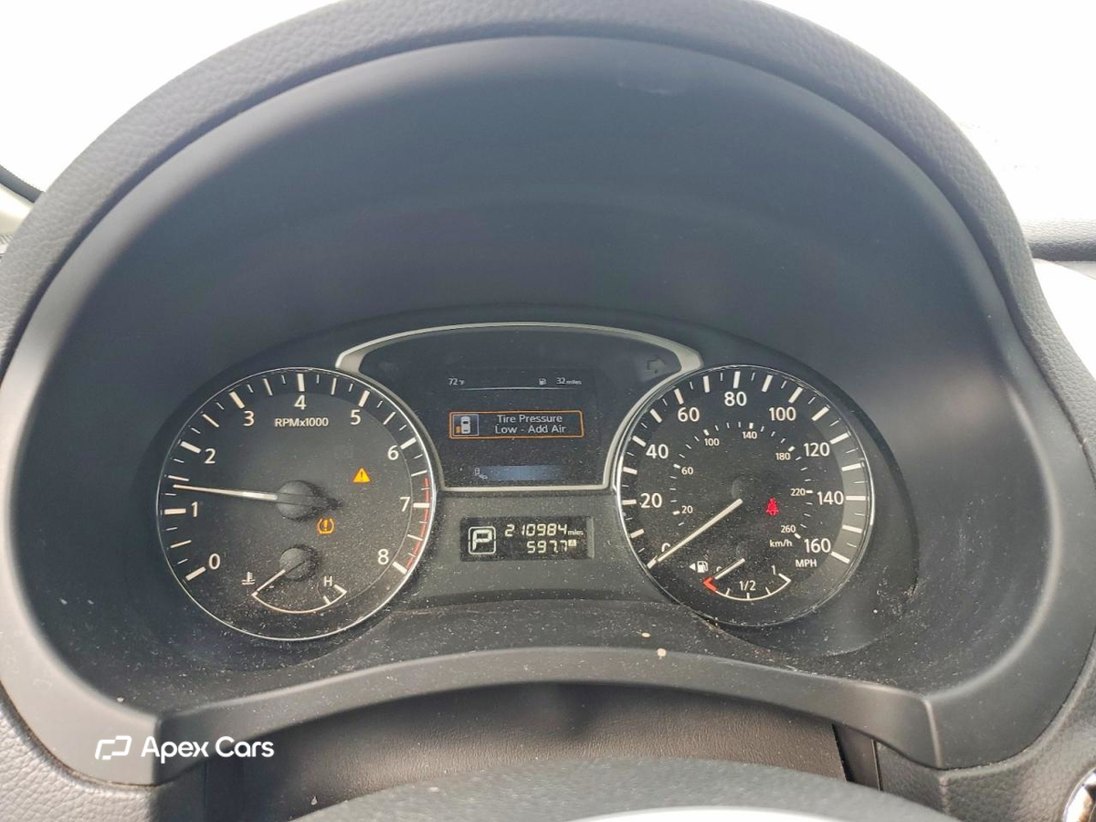 Nissan Altima 2015