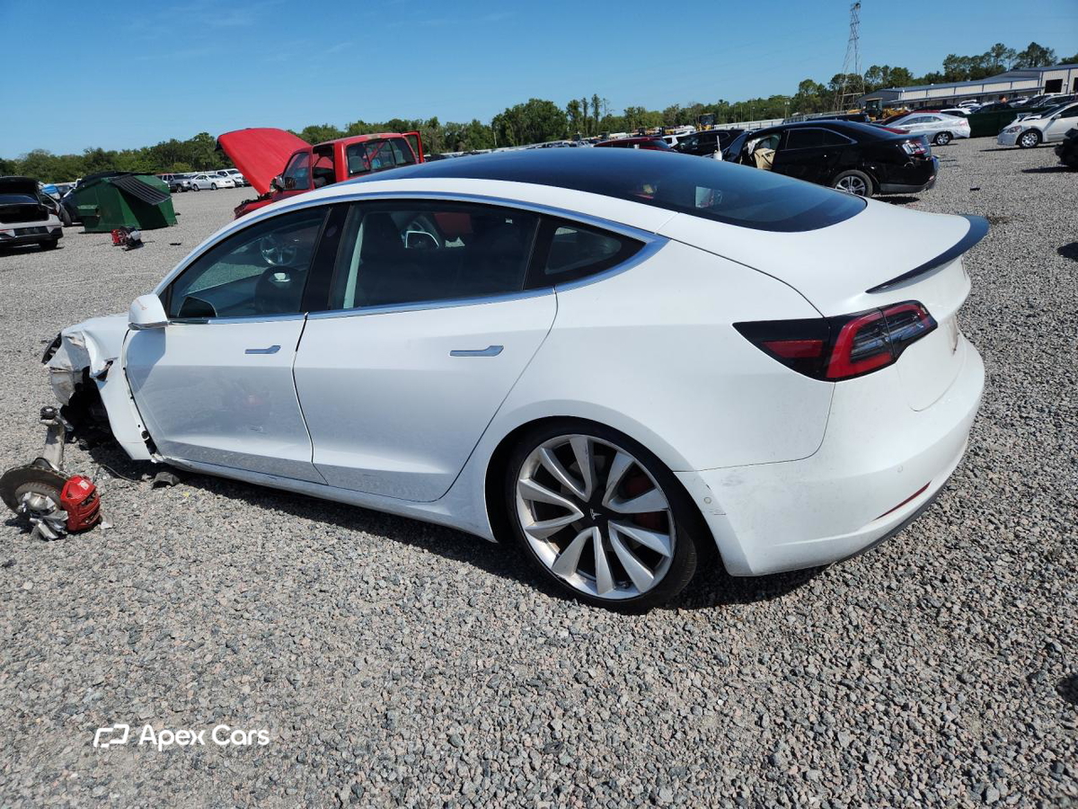 Tesla Model 3 2018