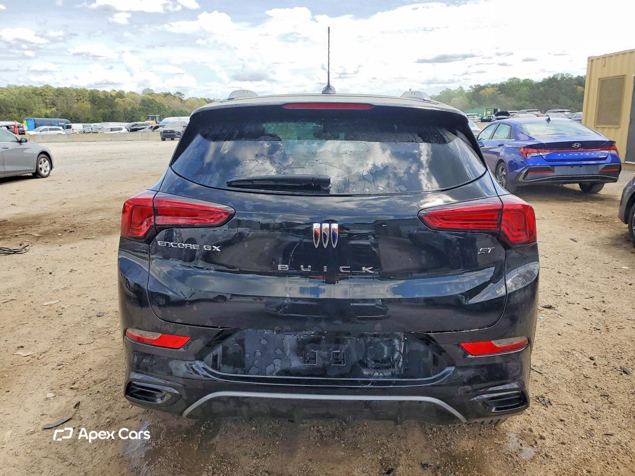 Buick Encore 2024