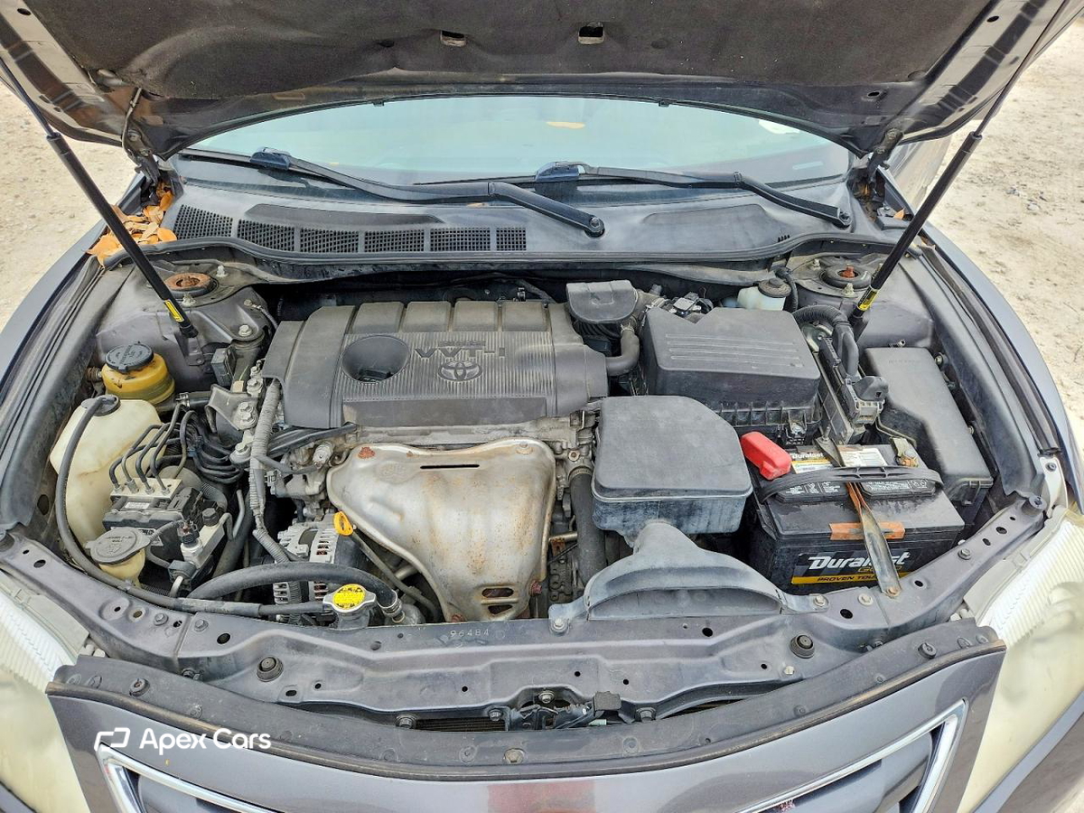 Toyota Camry 2011