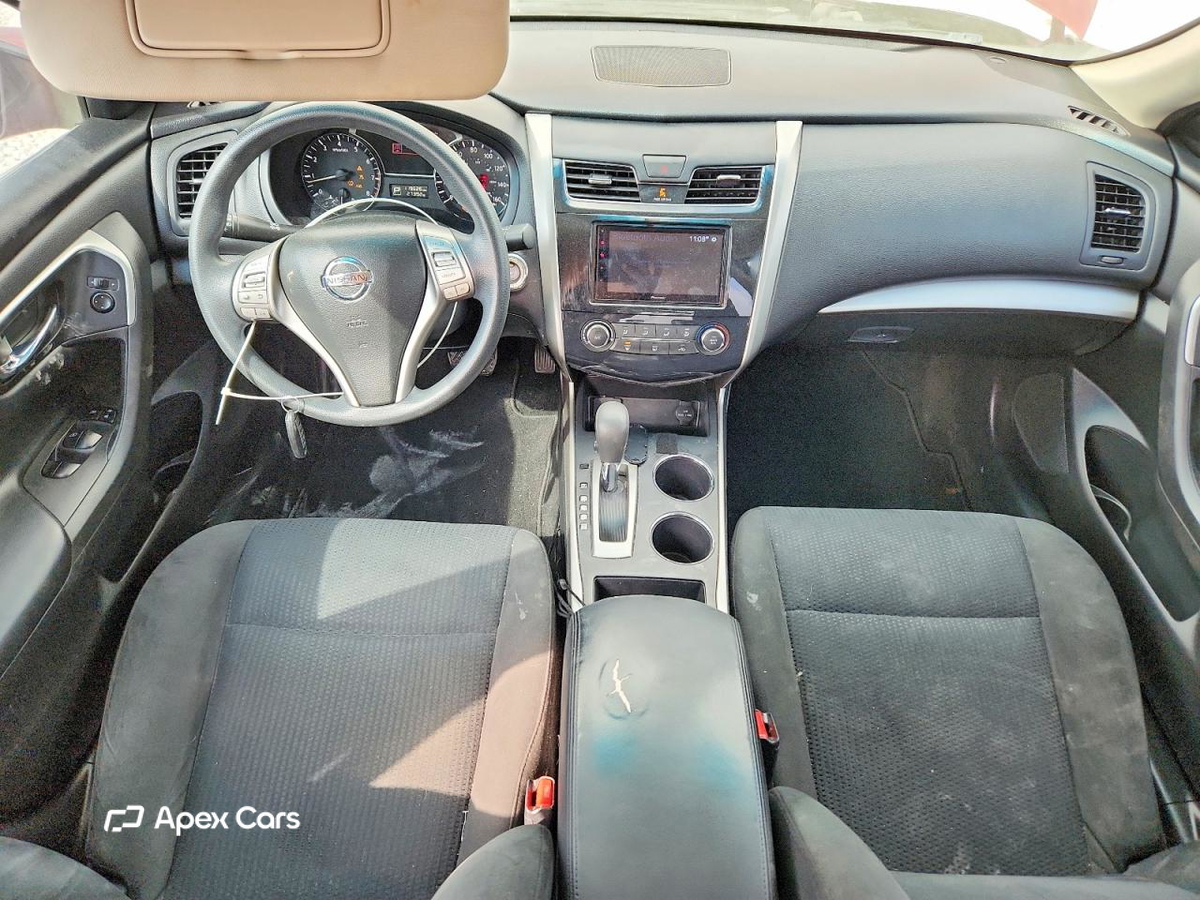 Nissan Altima 2015