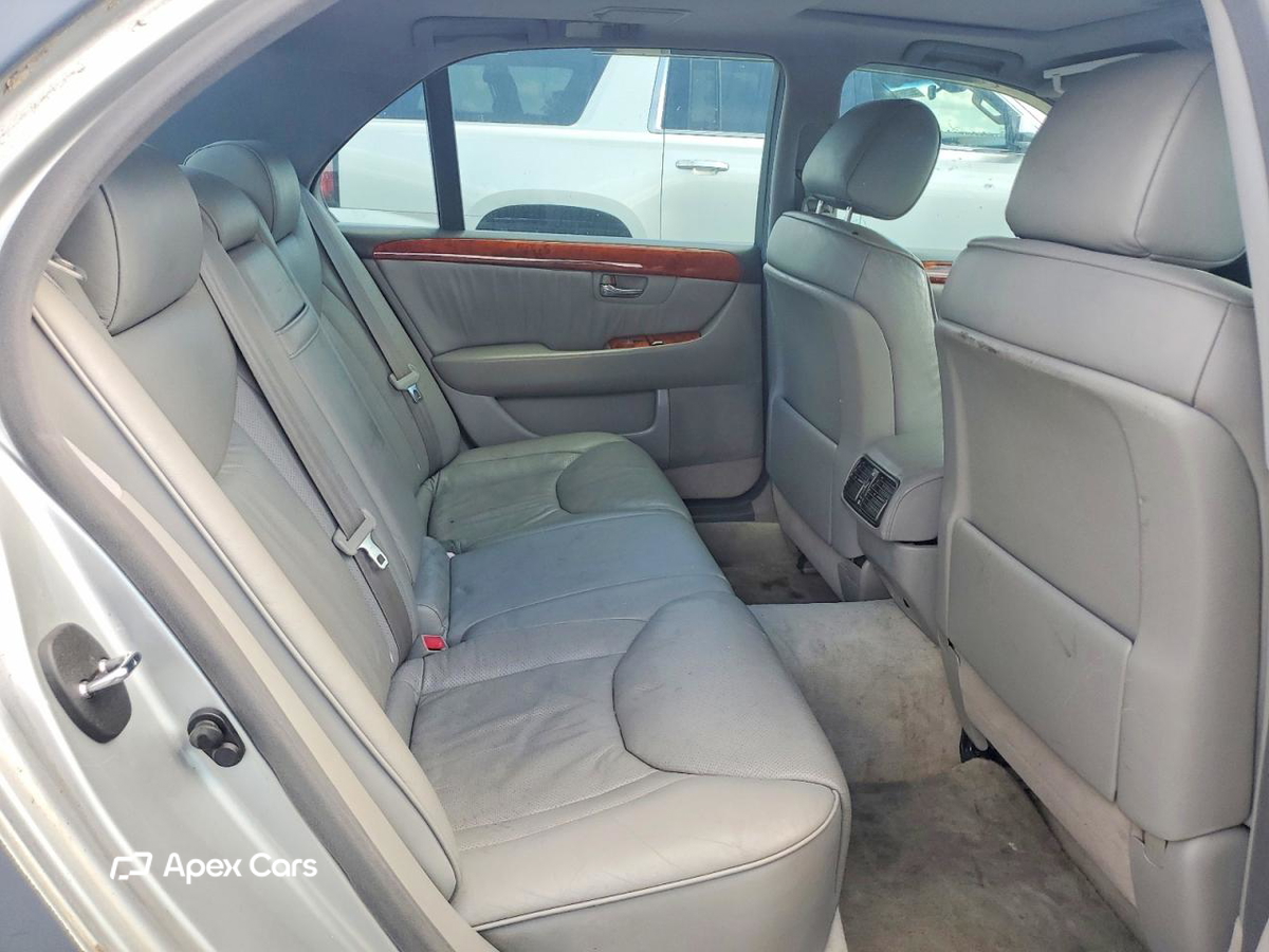 Lexus LS 2005