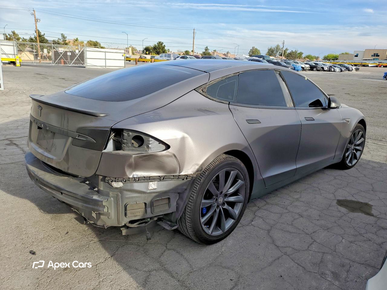 Tesla Model S 2015