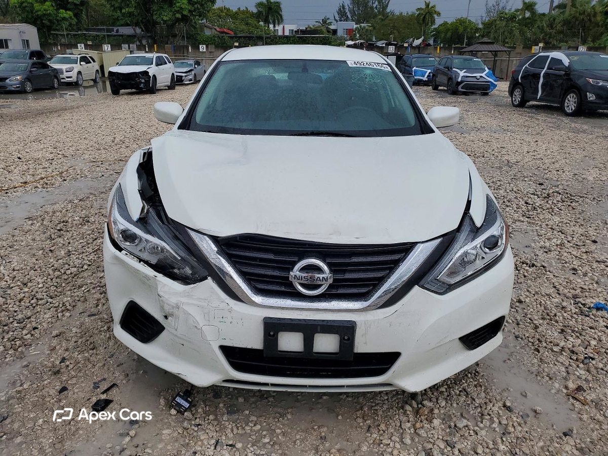 Nissan Altima 2018