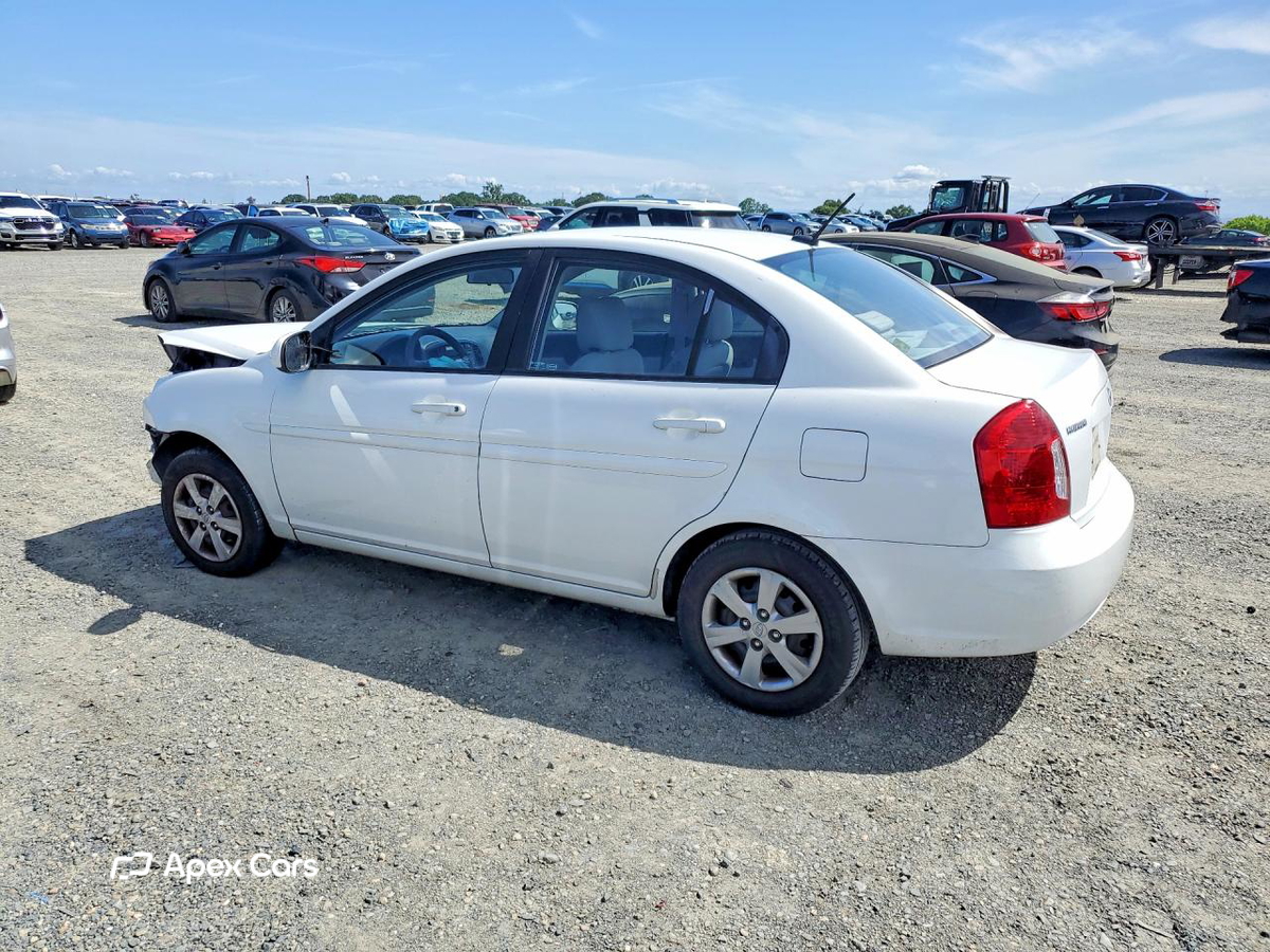 Hyundai Accent 2011