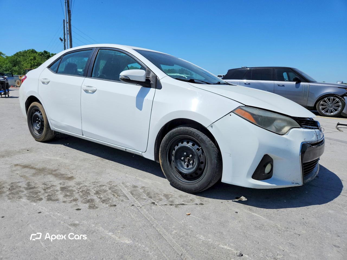 Toyota Corolla 2015