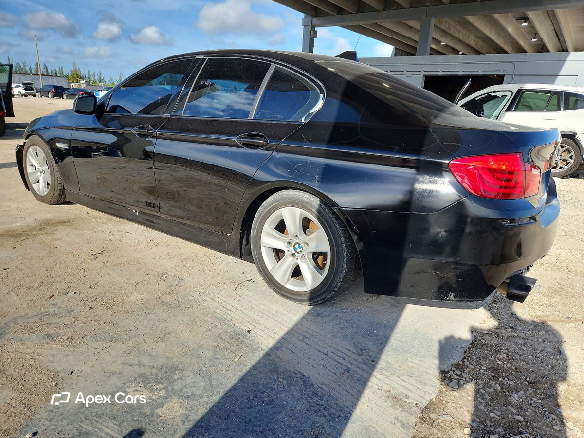 BMW Series 5 2011