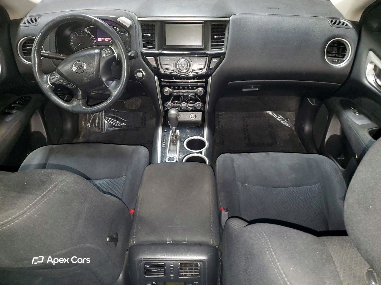Nissan Pathfinder 2016