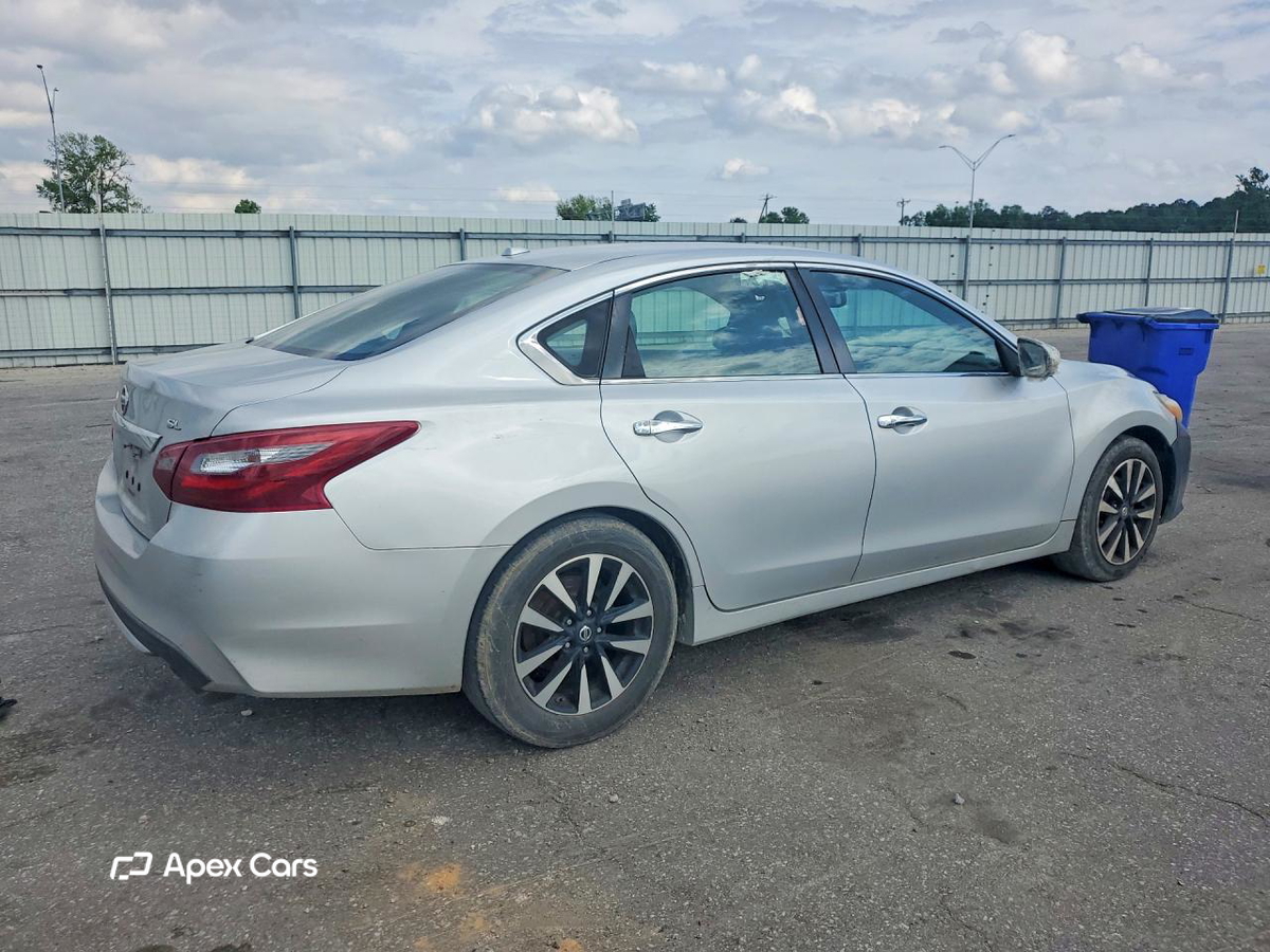 Nissan Altima 2018