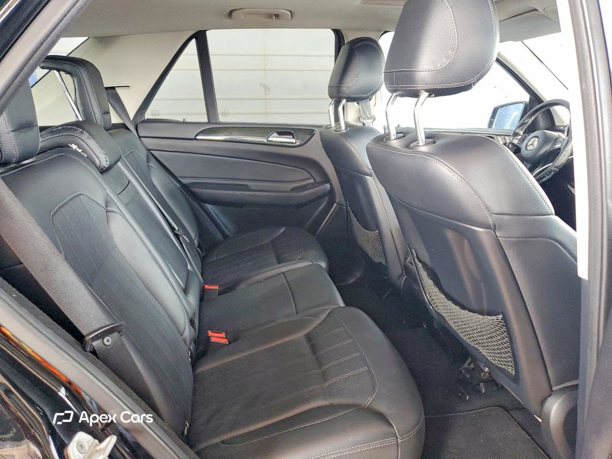 Mercedes-Benz GLE 2016