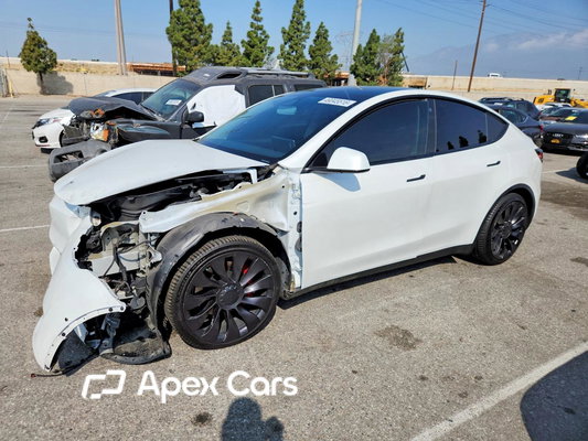 Tesla Model Y 2022 - Zdjęcie 1 z 12