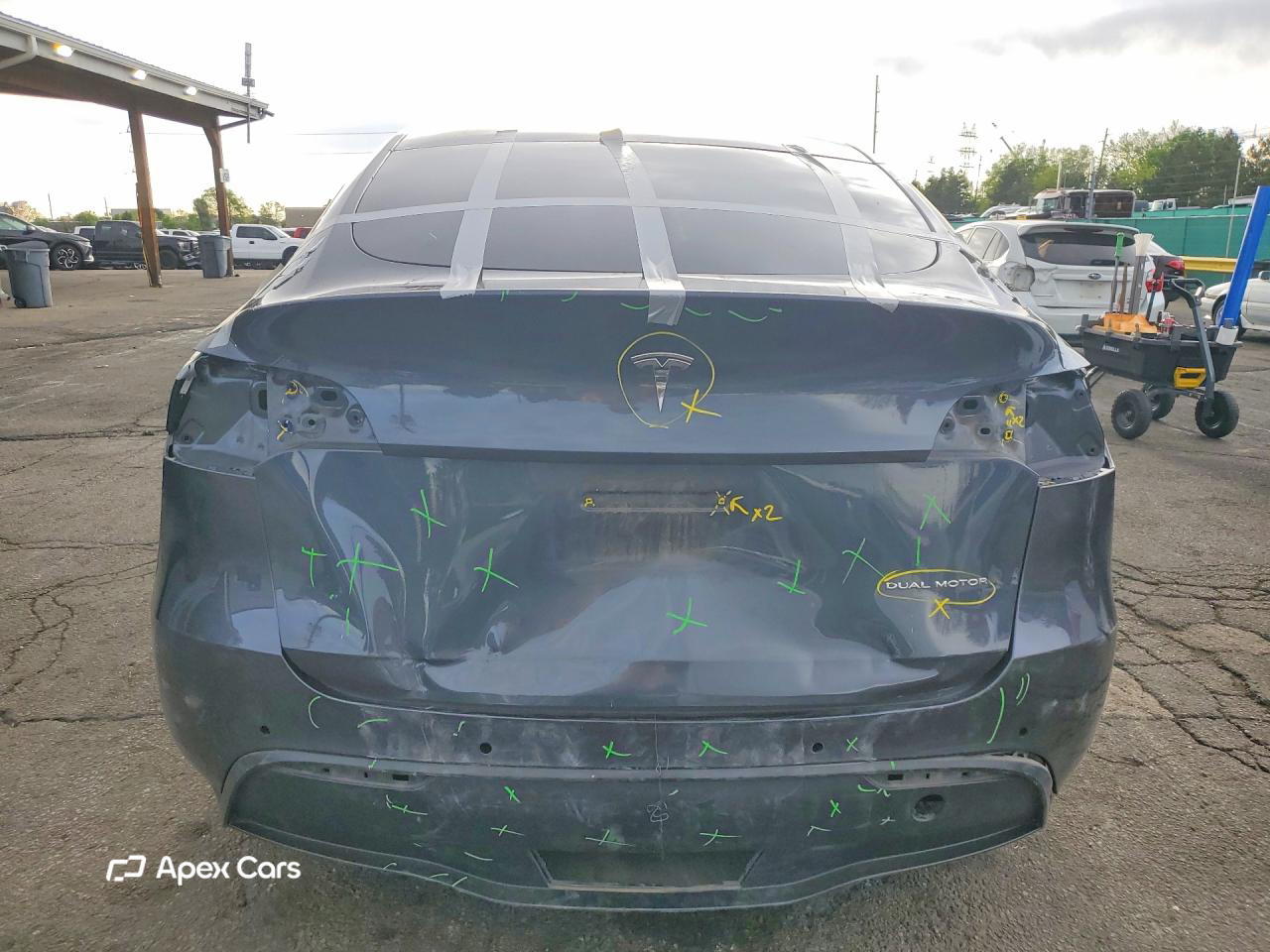 Tesla Model Y 2022