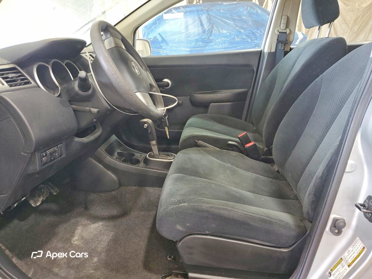 Nissan Versa 2011