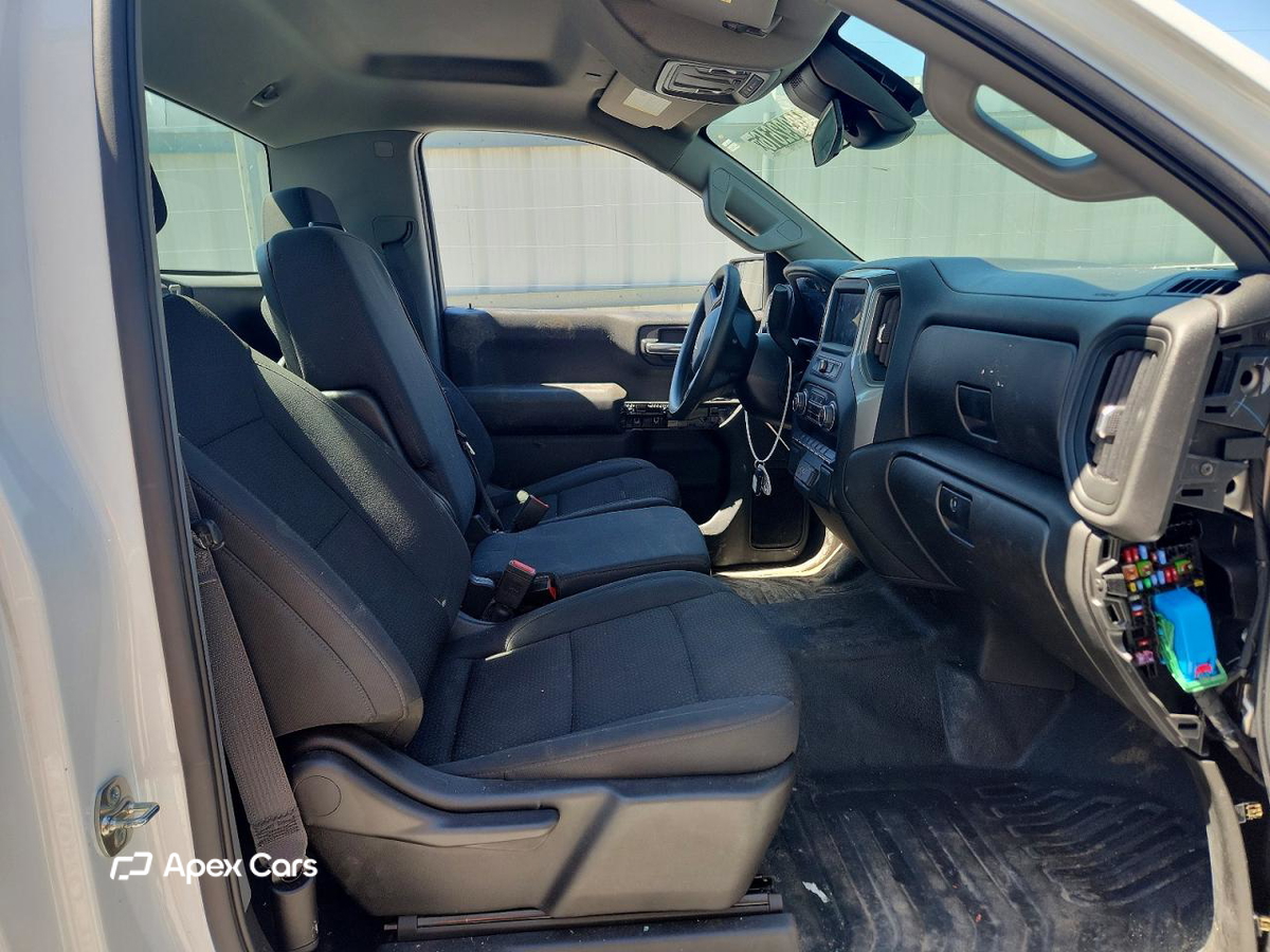 Chevrolet Silverado 2025