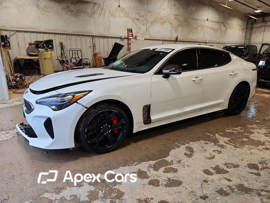 Kia Stinger 2019 - Image 1 of 12