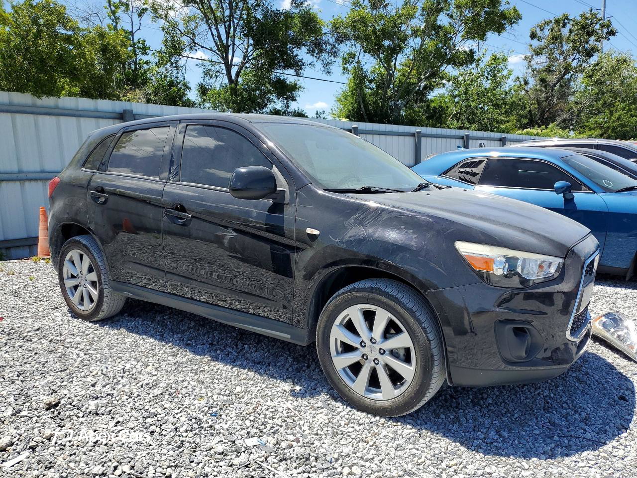 Mitsubishi Outlander 2013