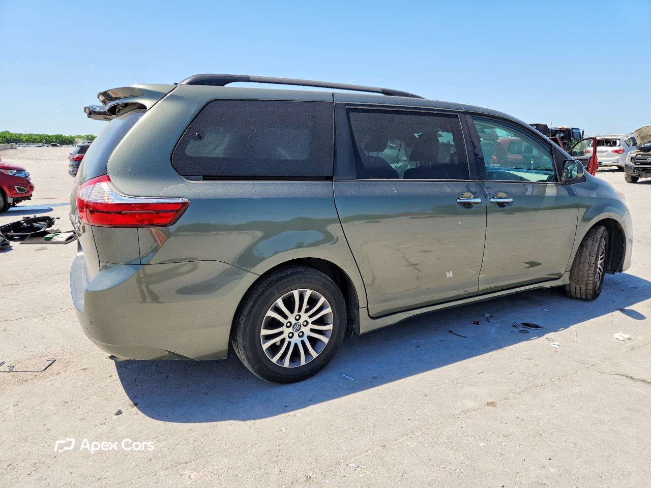 Toyota Sienna 2018