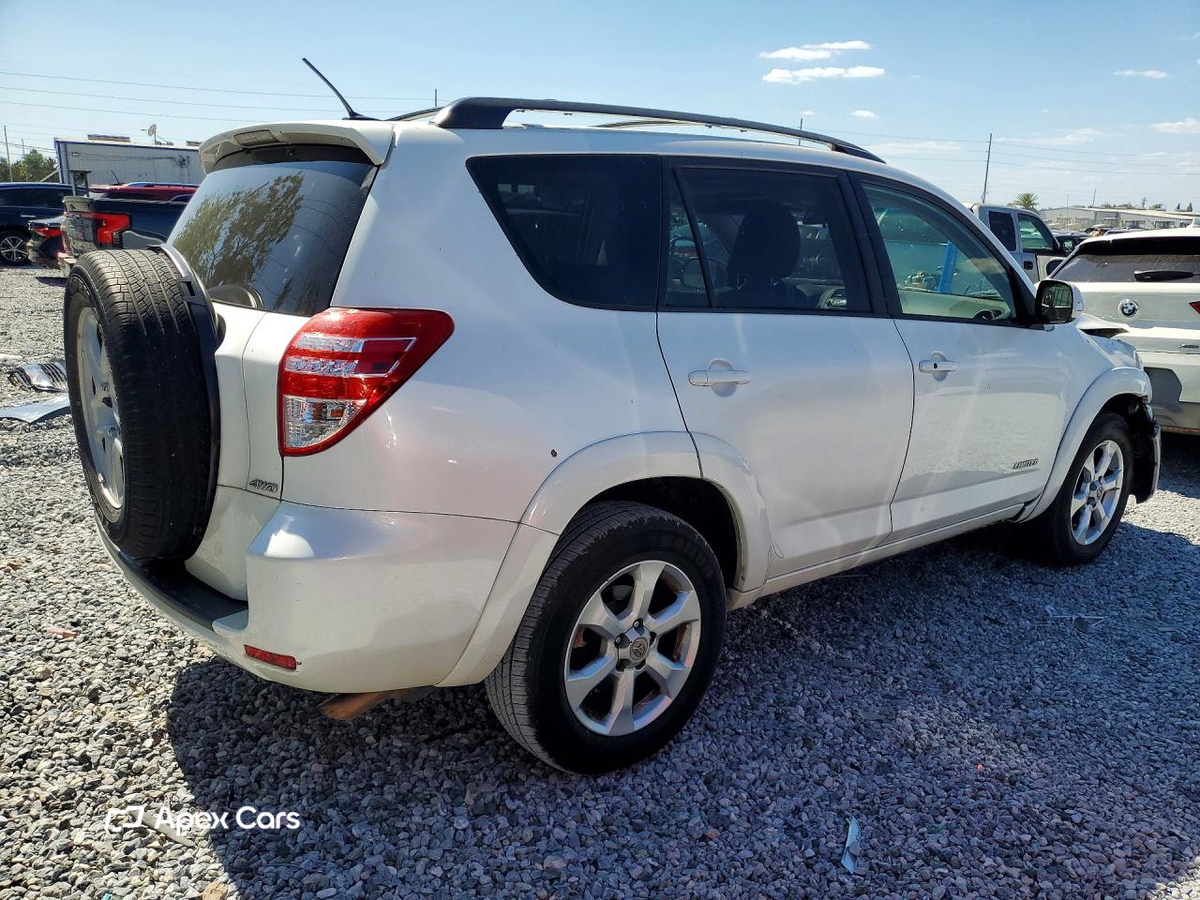 Toyota RAV 4 2011