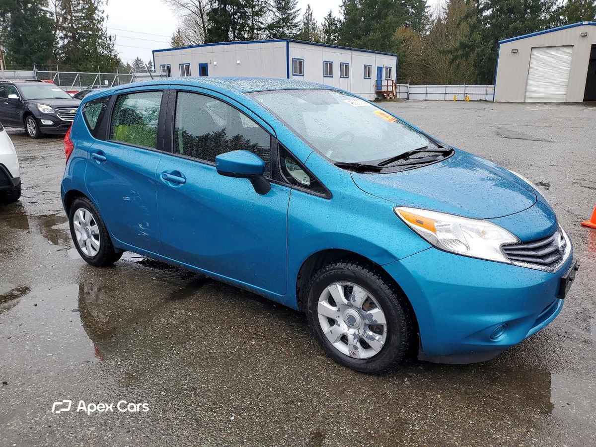 Nissan Versa 2016