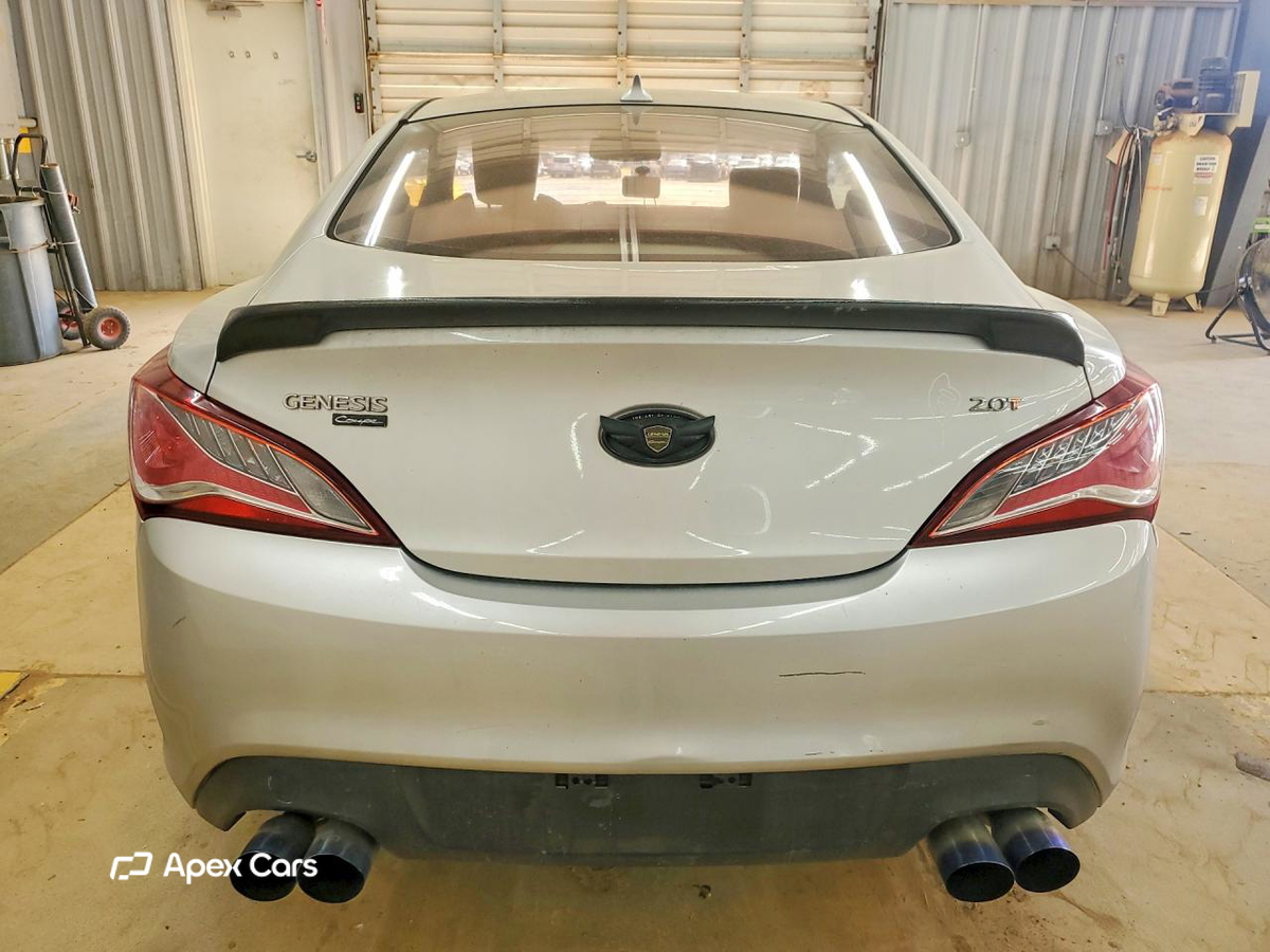 Hyundai Genesis 2013
