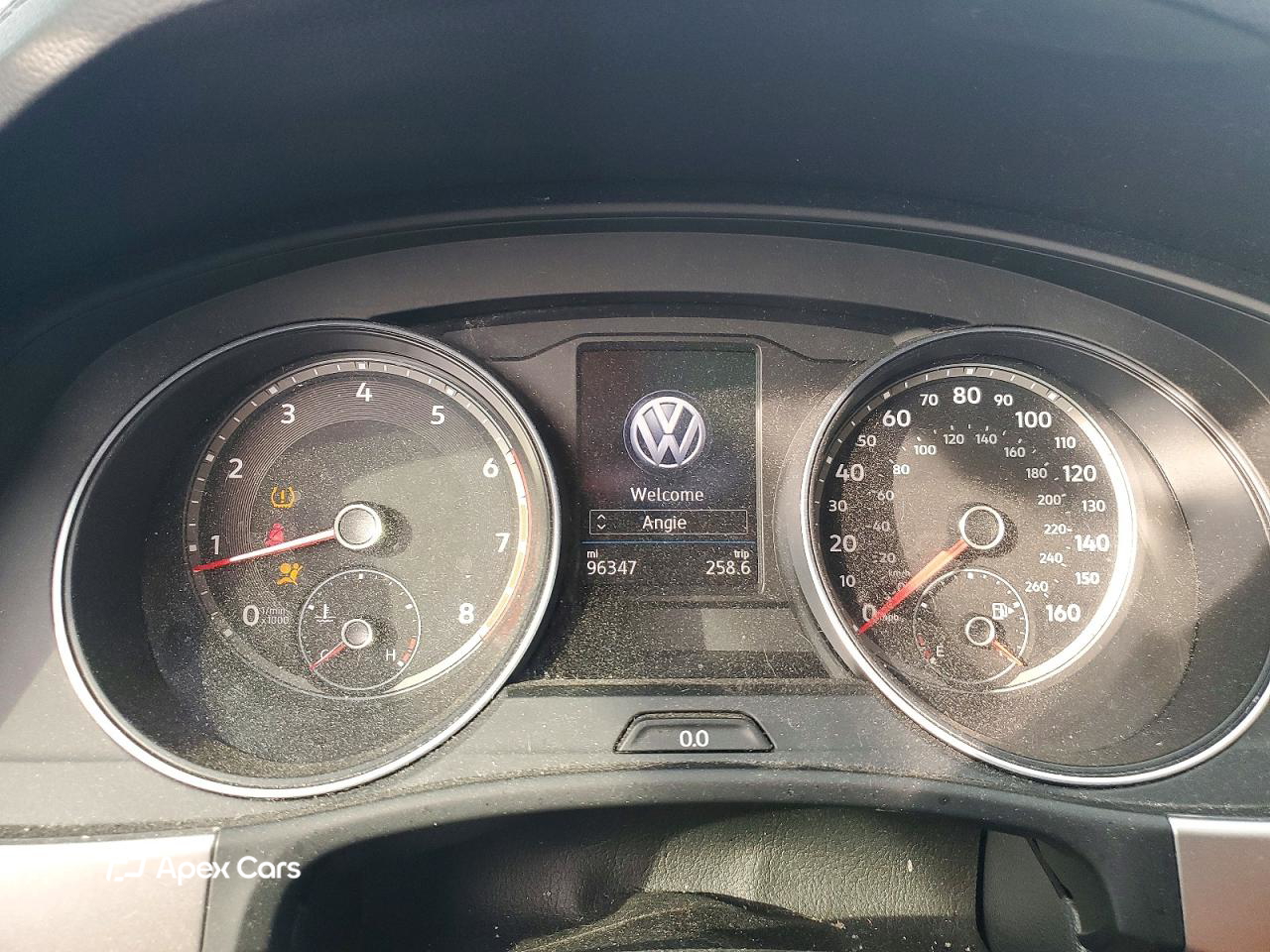Volkswagen  2018