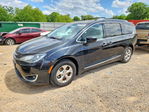 Chrysler Pacifica 2017