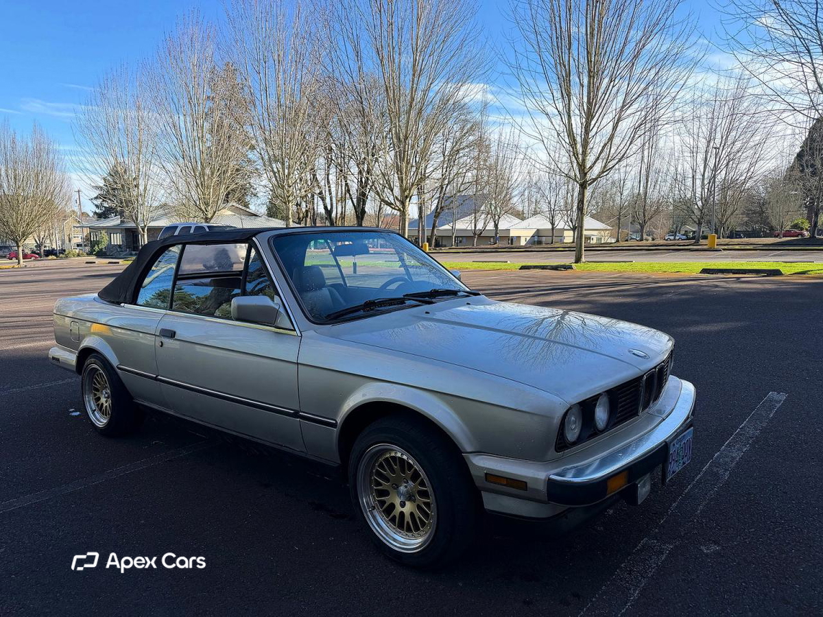 BMW Series 3 1989