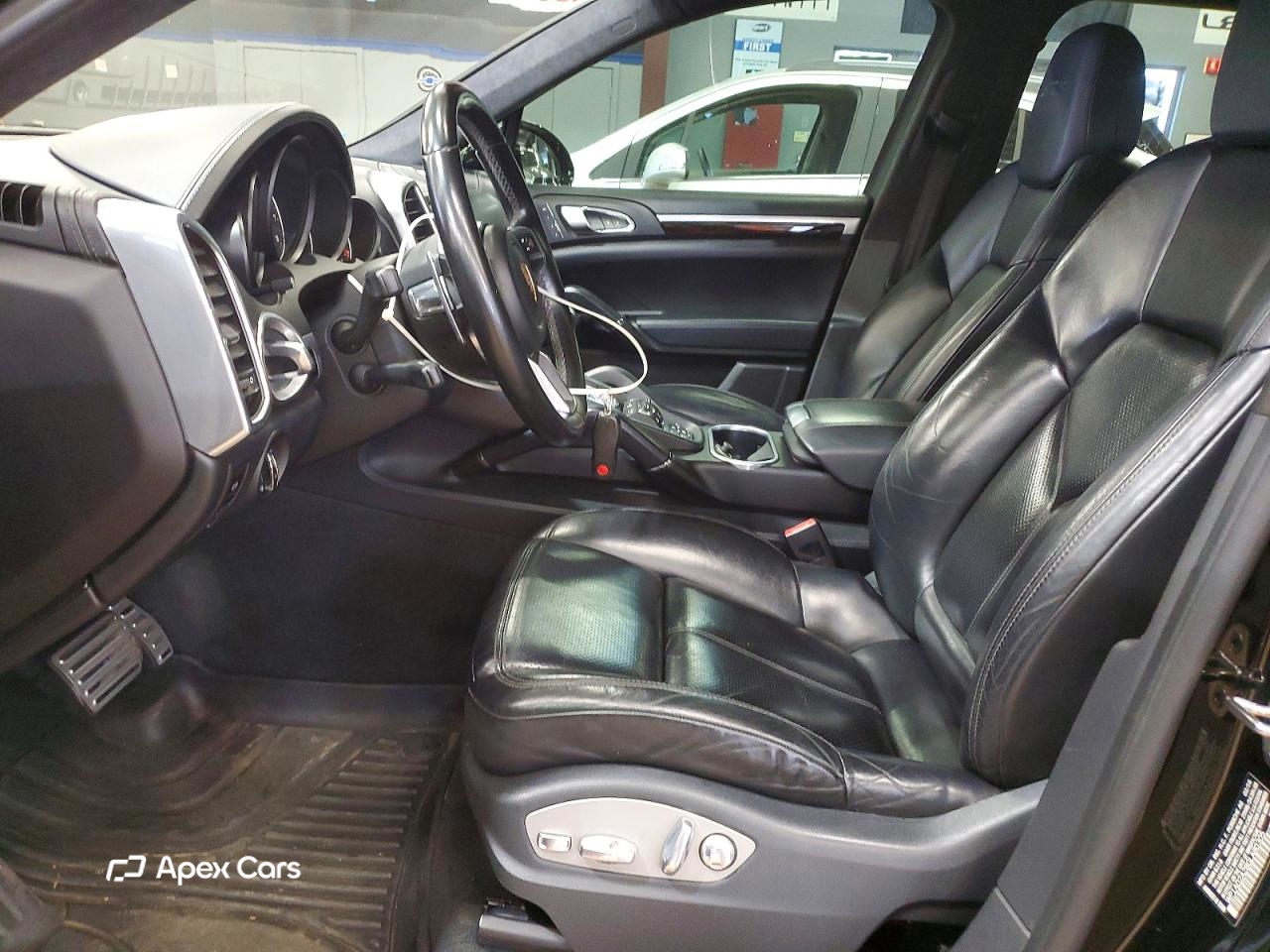 Porsche Cayenne 2016