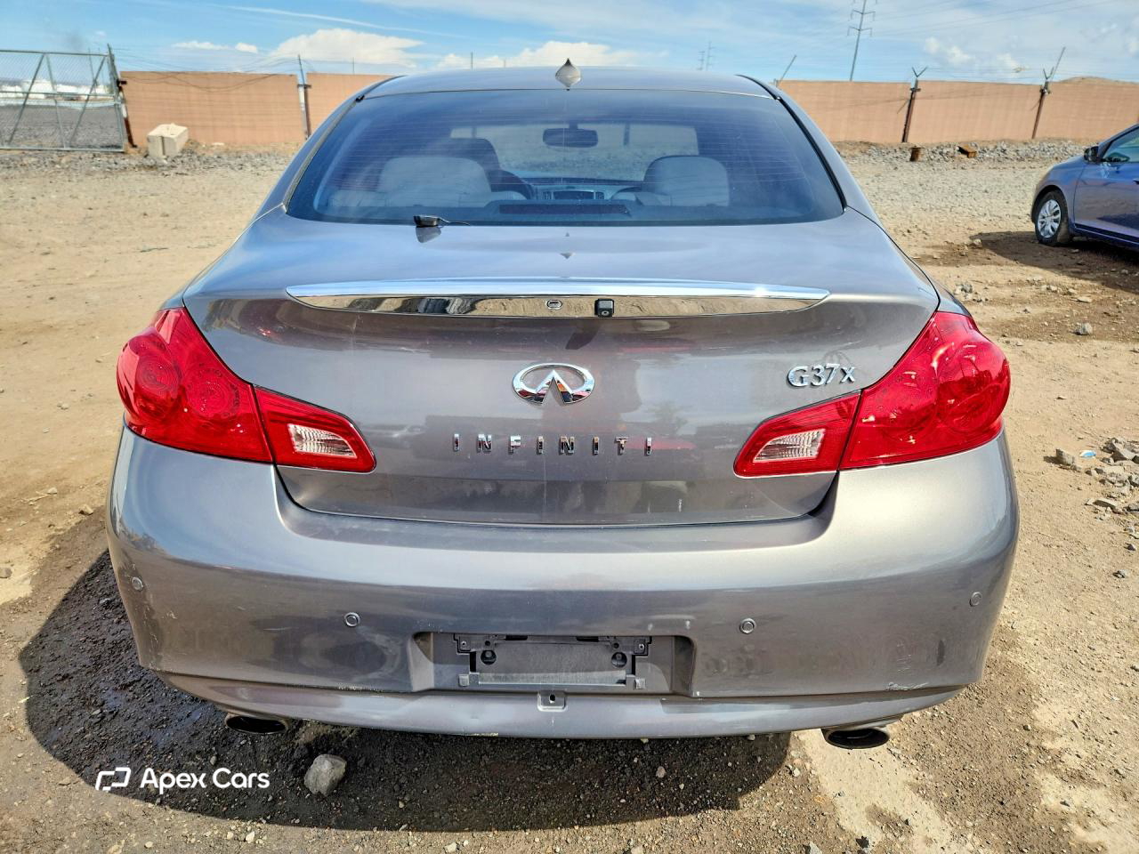 Infiniti G 2010