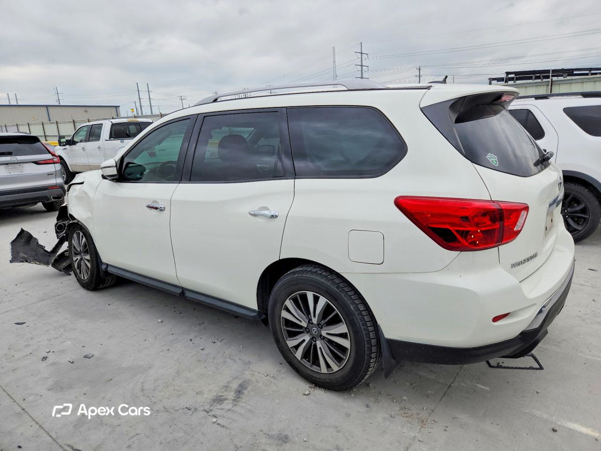 Nissan Pathfinder 2017