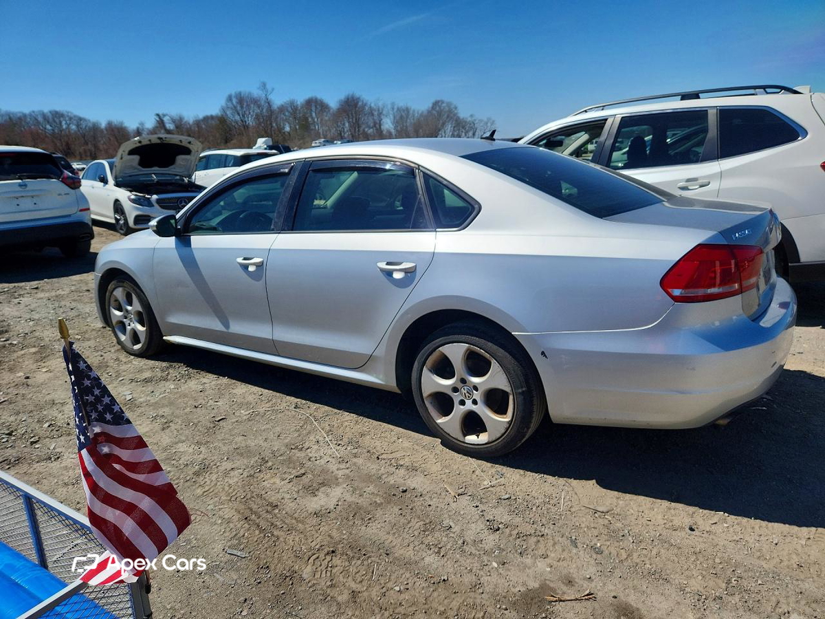 Volkswagen Passat 2012