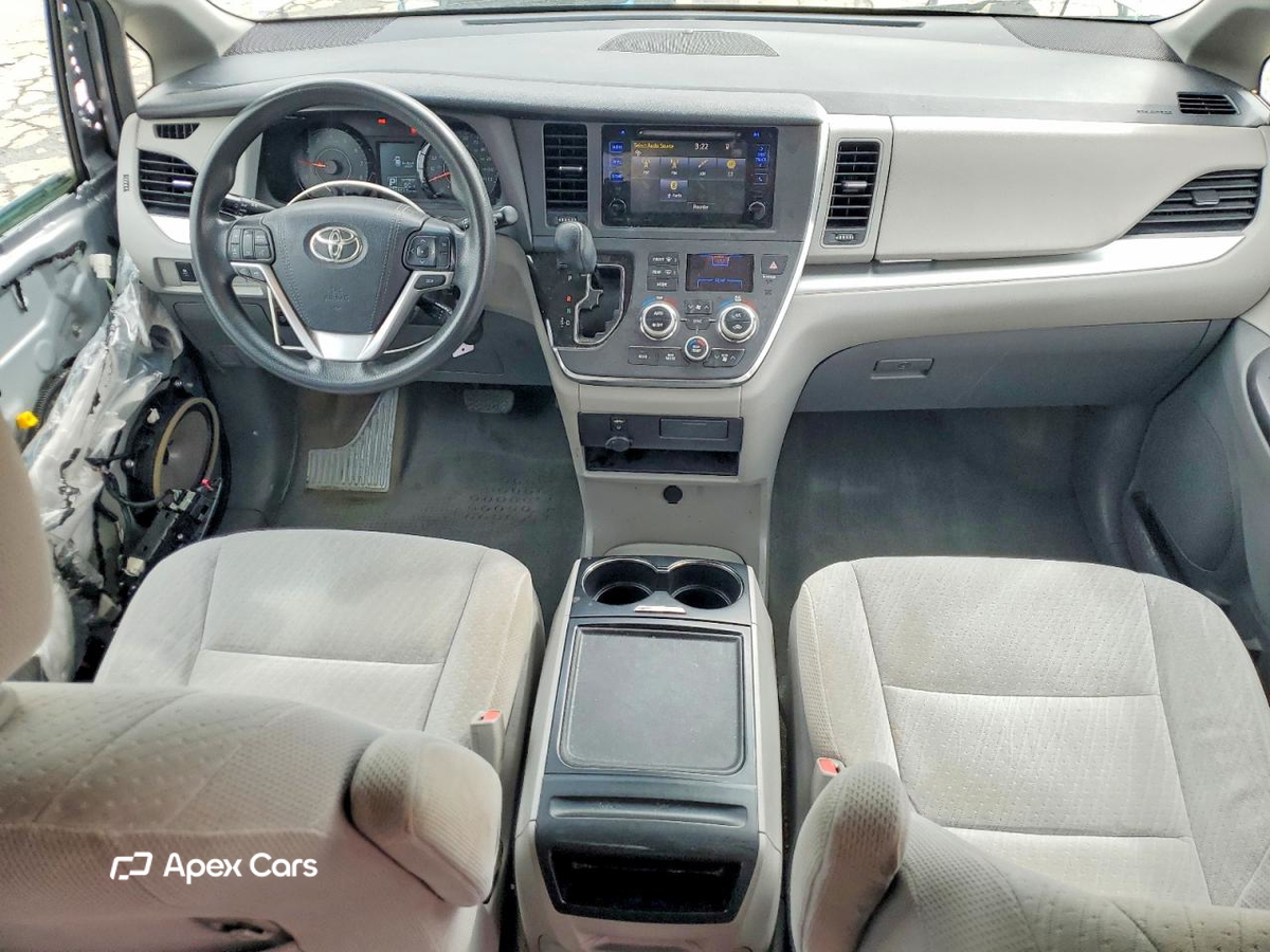 Toyota Sienna 2017