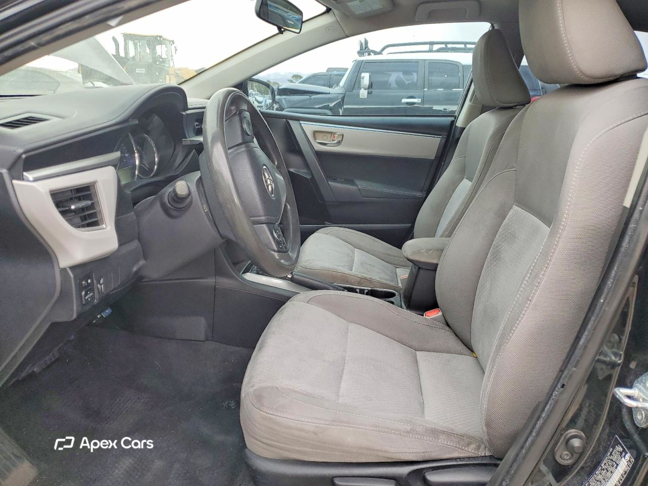 Toyota Corolla 2015