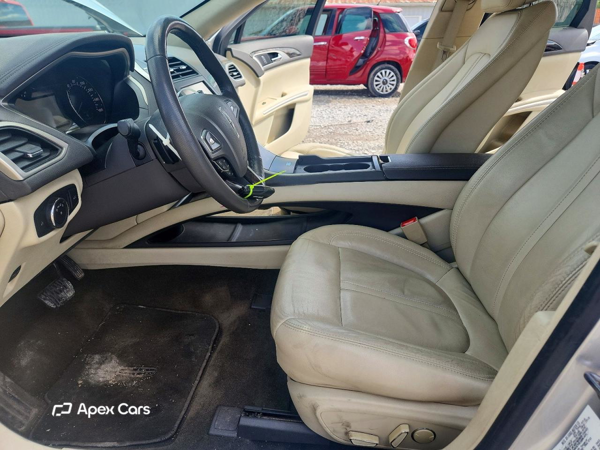 Lincoln MKZ 2013
