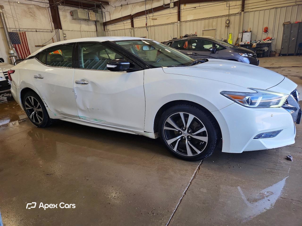 Nissan Maxima 2018