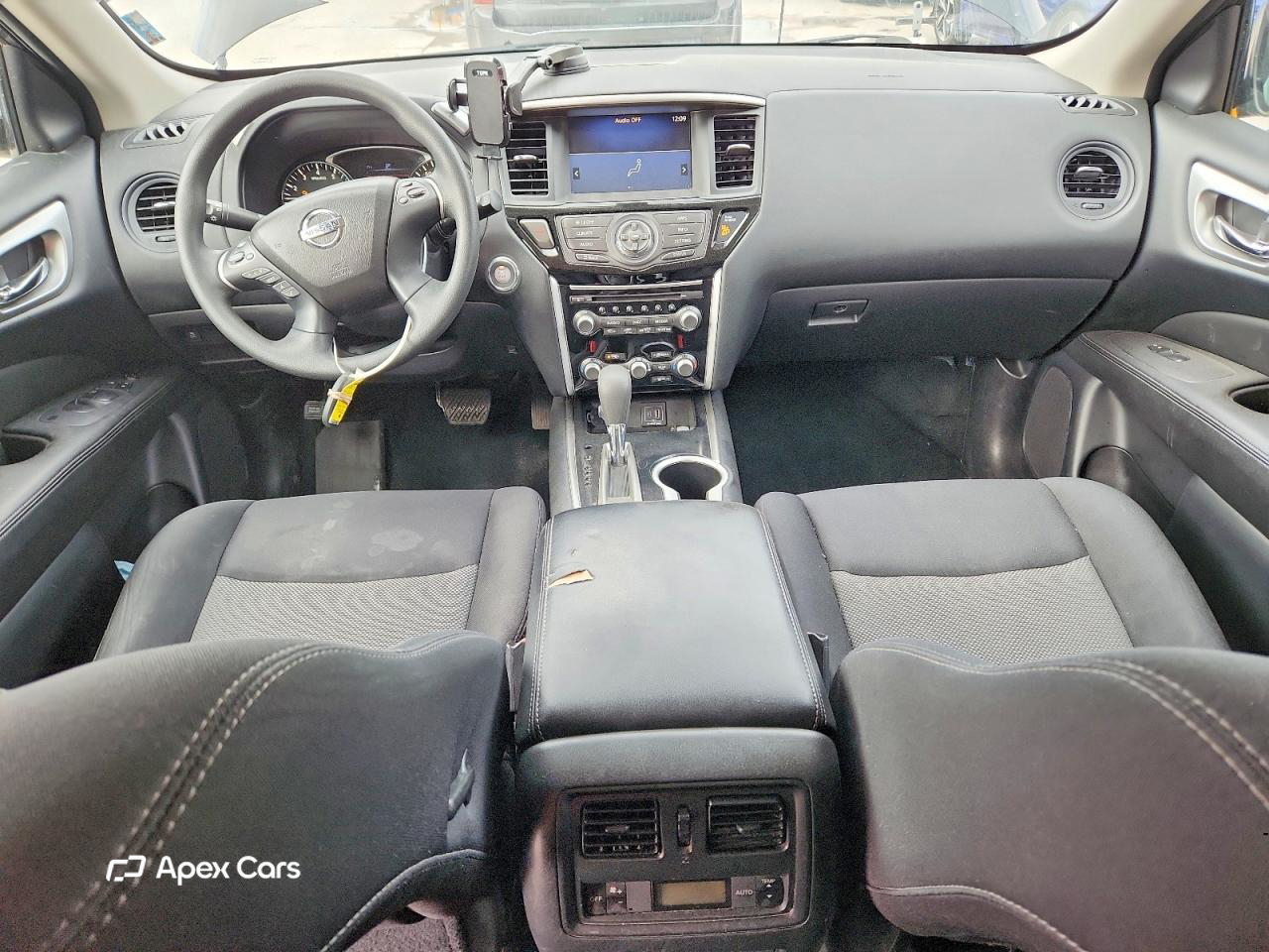 Nissan Pathfinder 2019