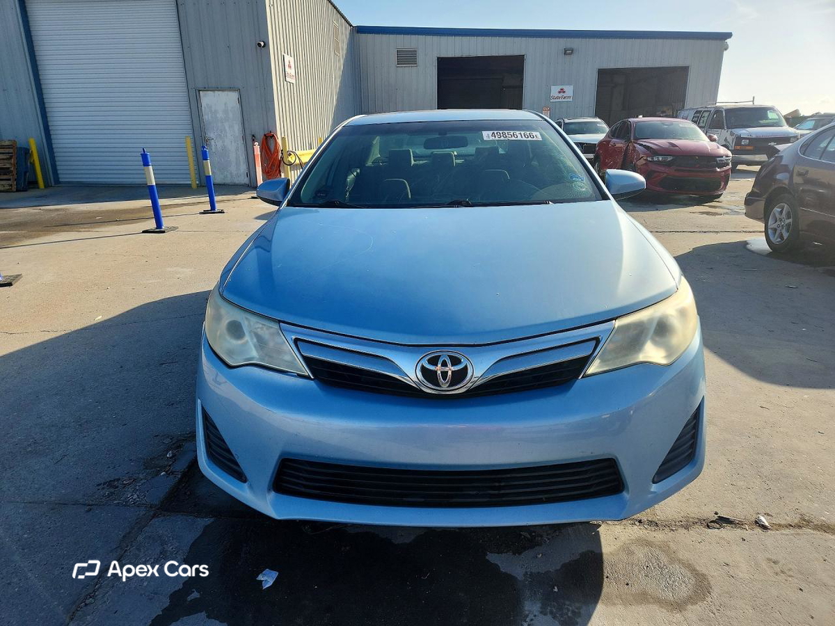 Toyota Camry 2012