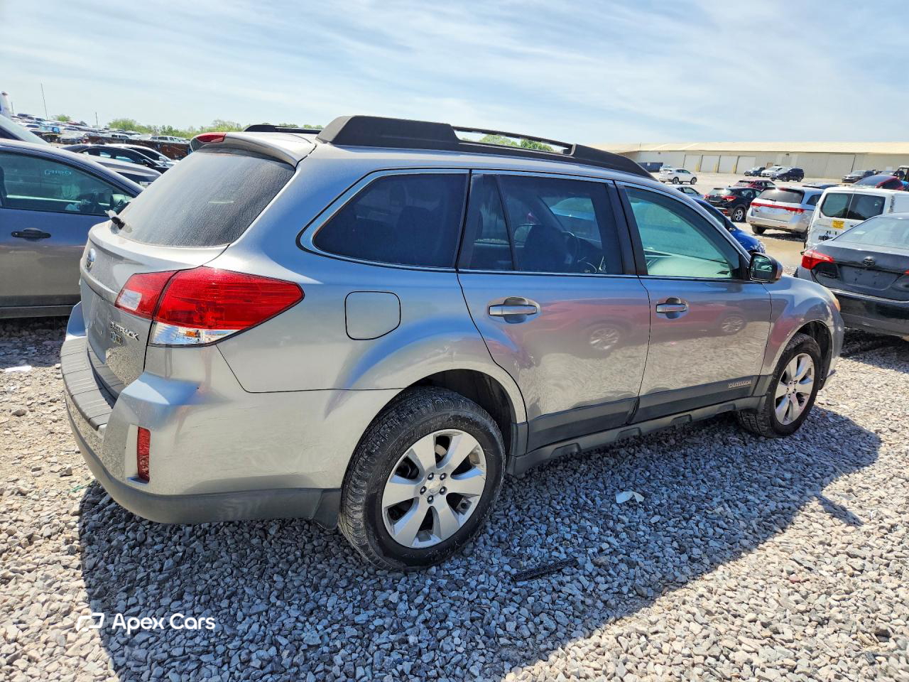 Subaru Outback 2011