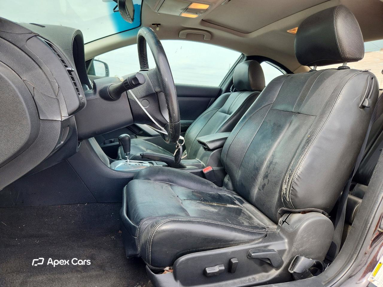 Nissan Altima 2010