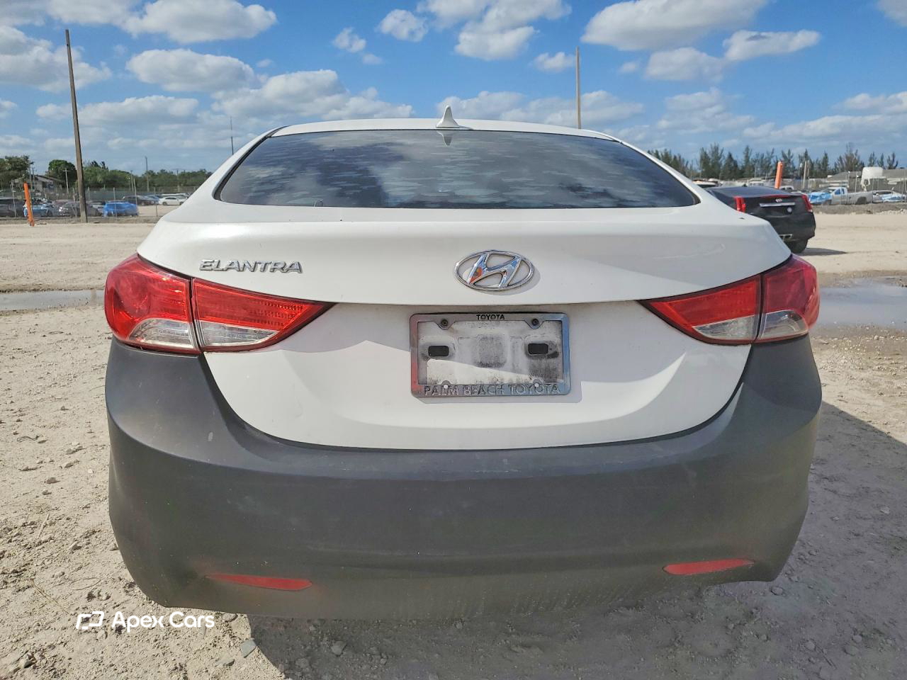Hyundai Elantra 2013