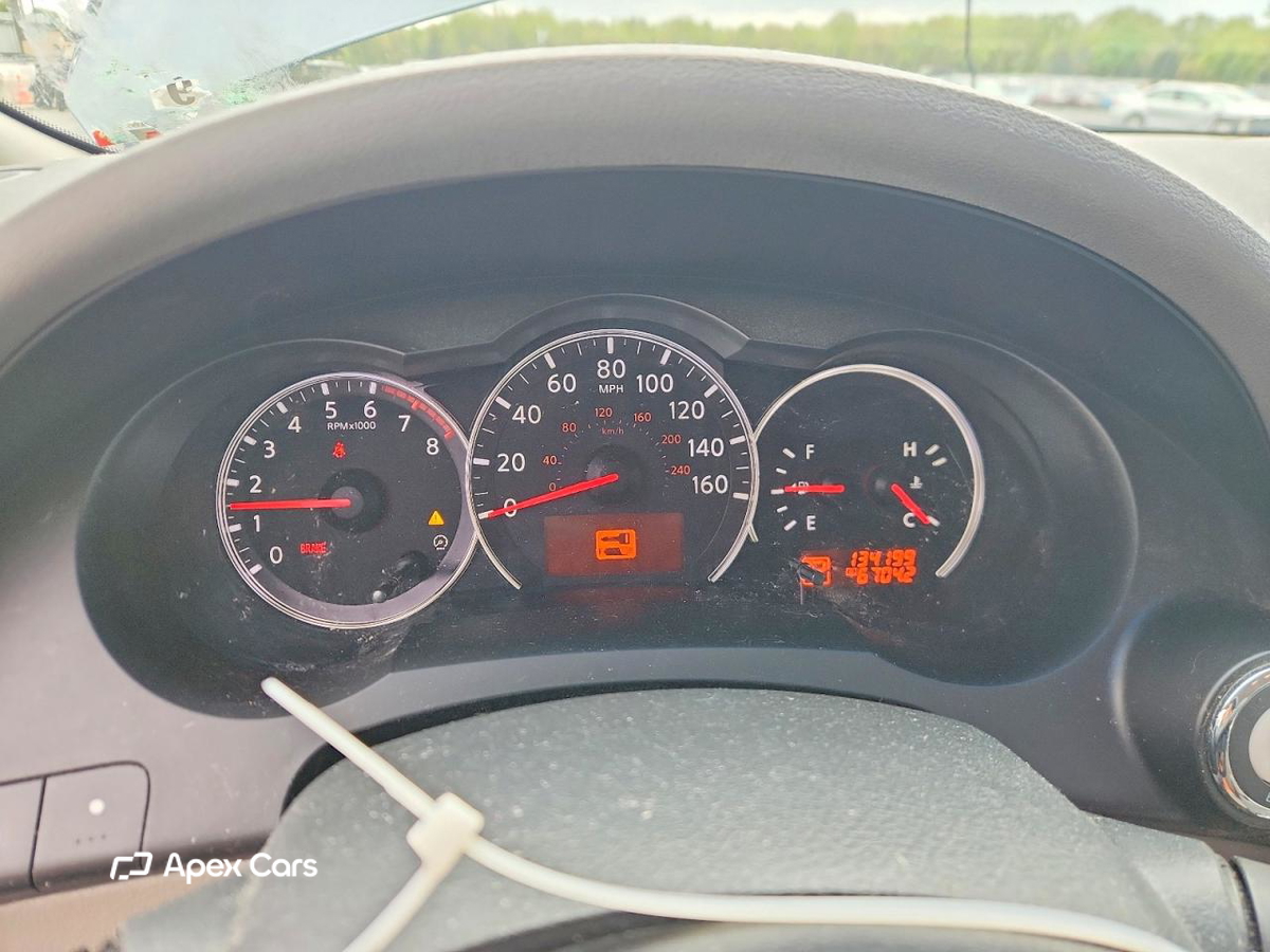 Nissan Altima 2010