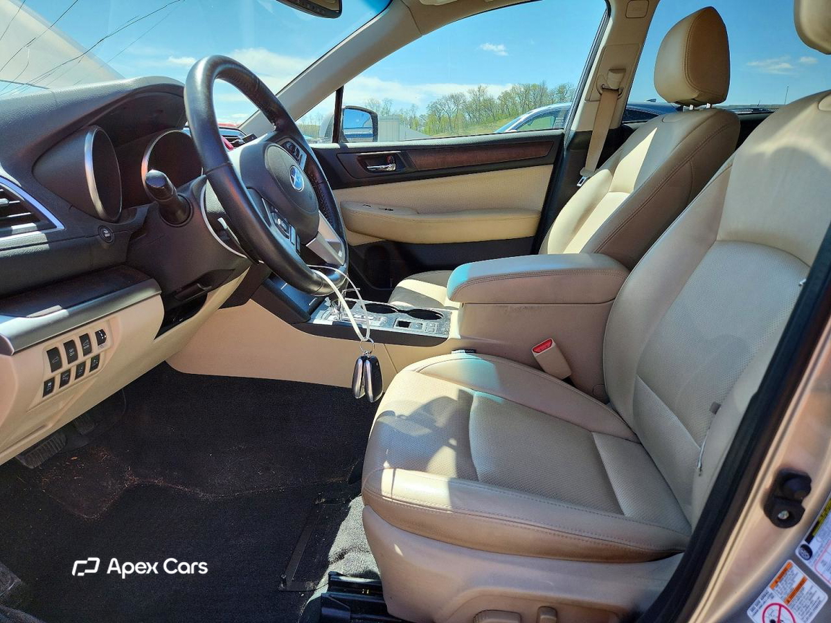 Subaru Outback 2015
