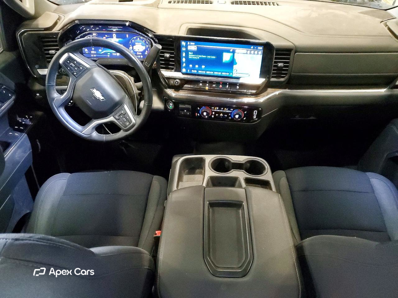 Chevrolet Silverado 2025