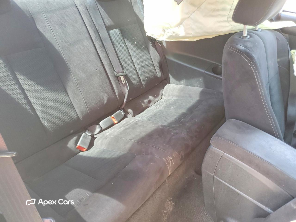 Nissan Altima 2012