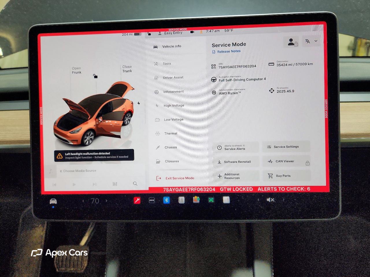 Tesla Model Y 2024
